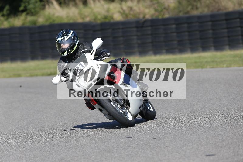 /49 26.08.2025 Cornu Master School ADR/gruen-vert/21